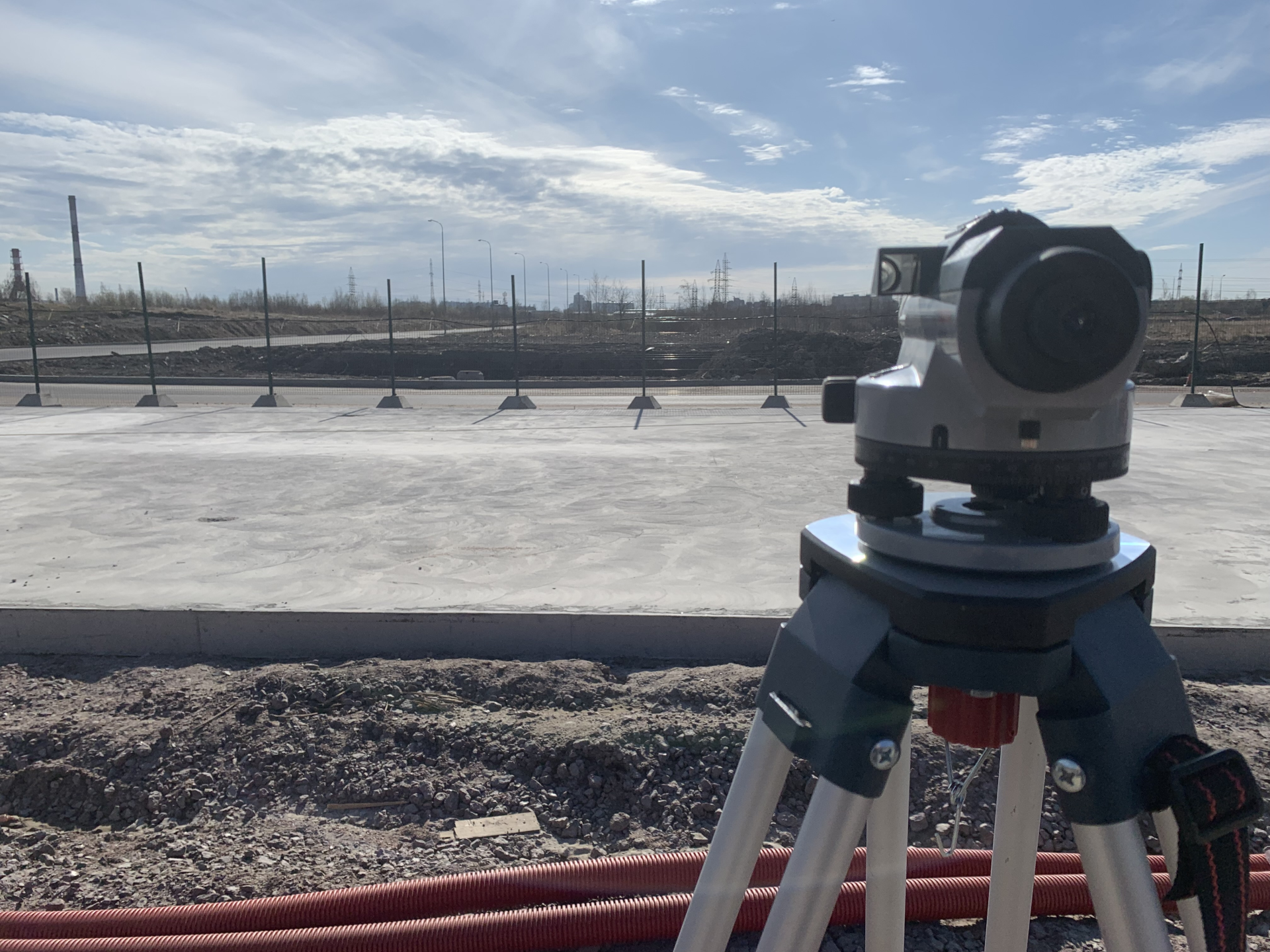 Выполнение геодезических работ по устройству фундамента снс склада