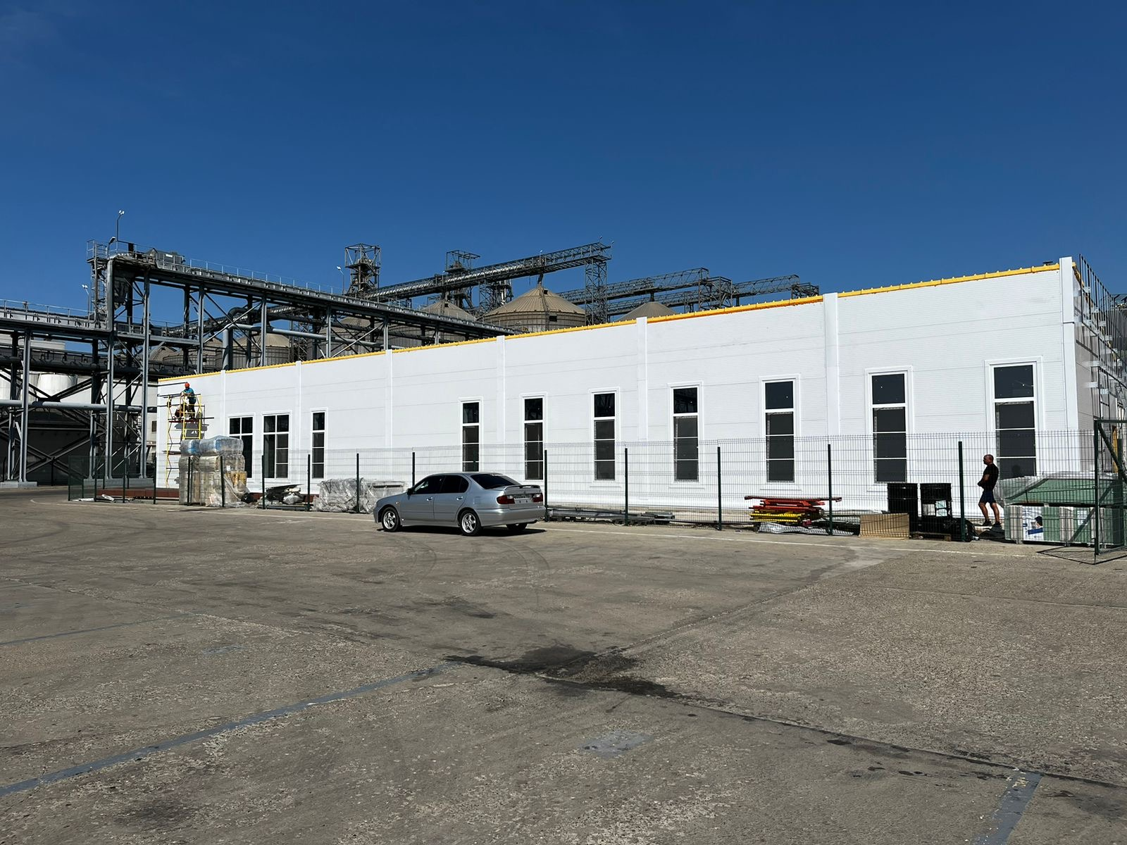 Строительство ангаров на базе ЛСТК