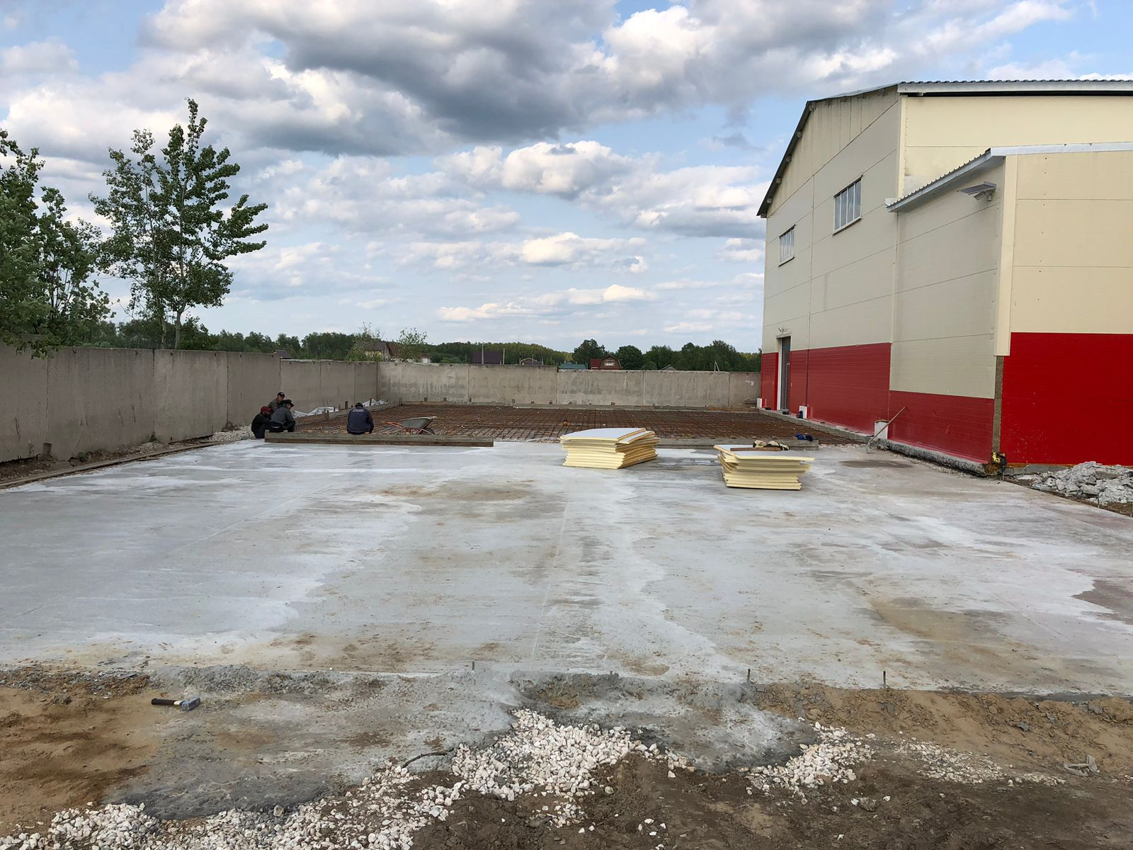 Заливка фундамента для снс склада