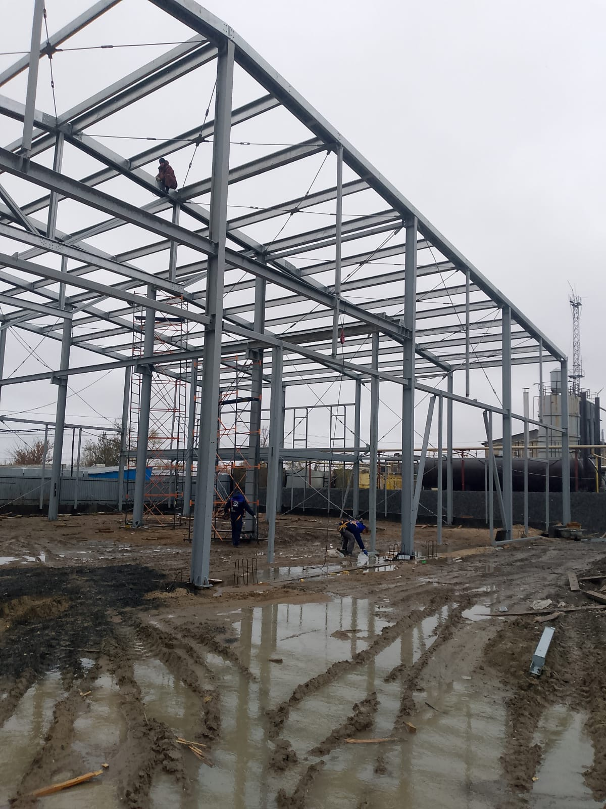 Этапы строительства склада из ЛСТК