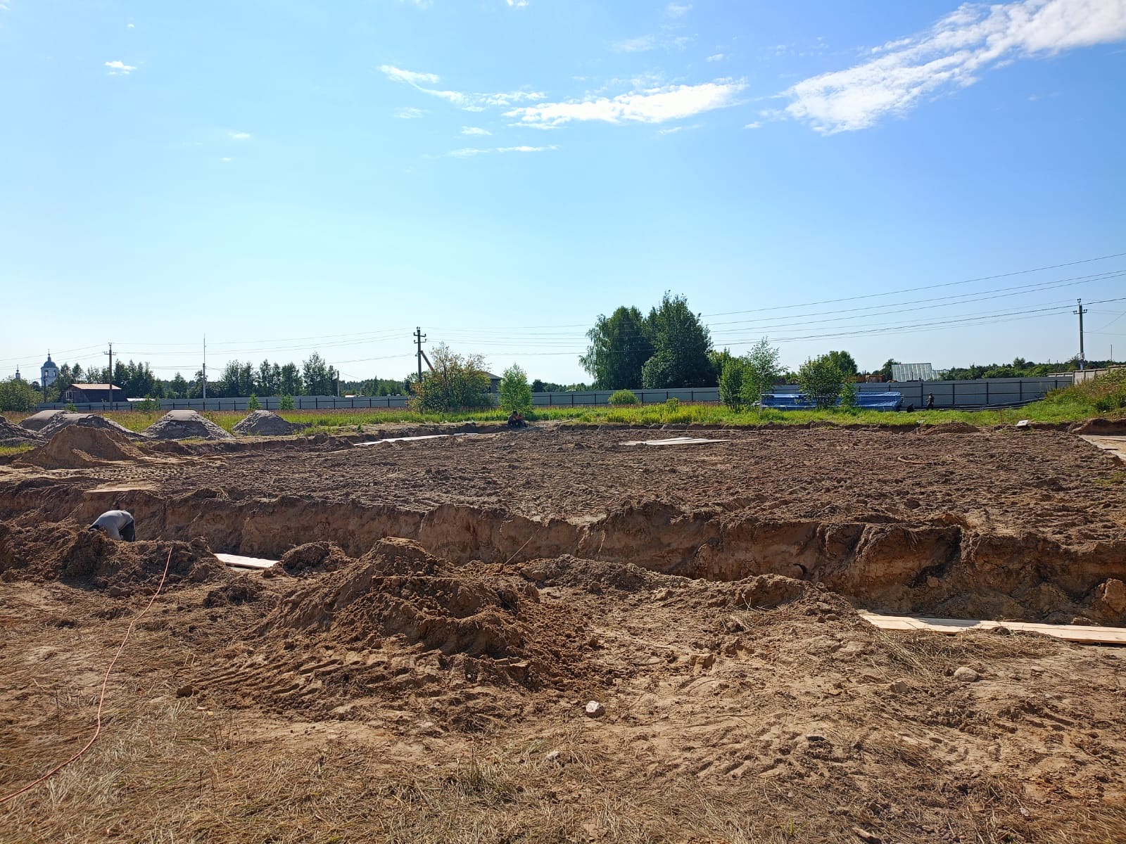 Устройство фундамента для самонесущего склада